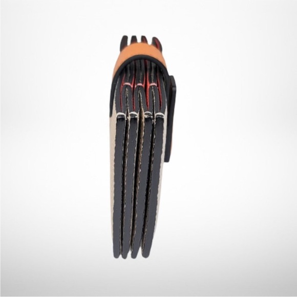 Auth Loewe Soft Grain Accordion Calfskin Wallet/Cardholder - Picture 5 of 11